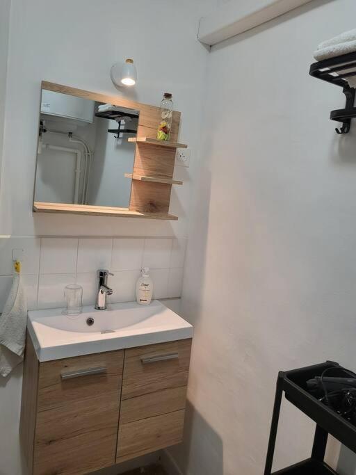 Logement Au Coeur De Marseille, Le Stassi Εξωτερικό φωτογραφία